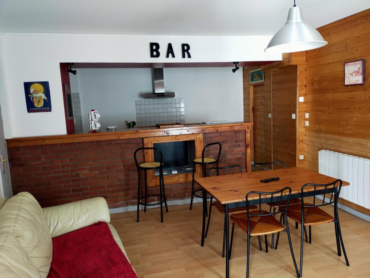 Agreable Appartement De 48 M² En Rdc La Bourboule ภายนอก รูปภาพ