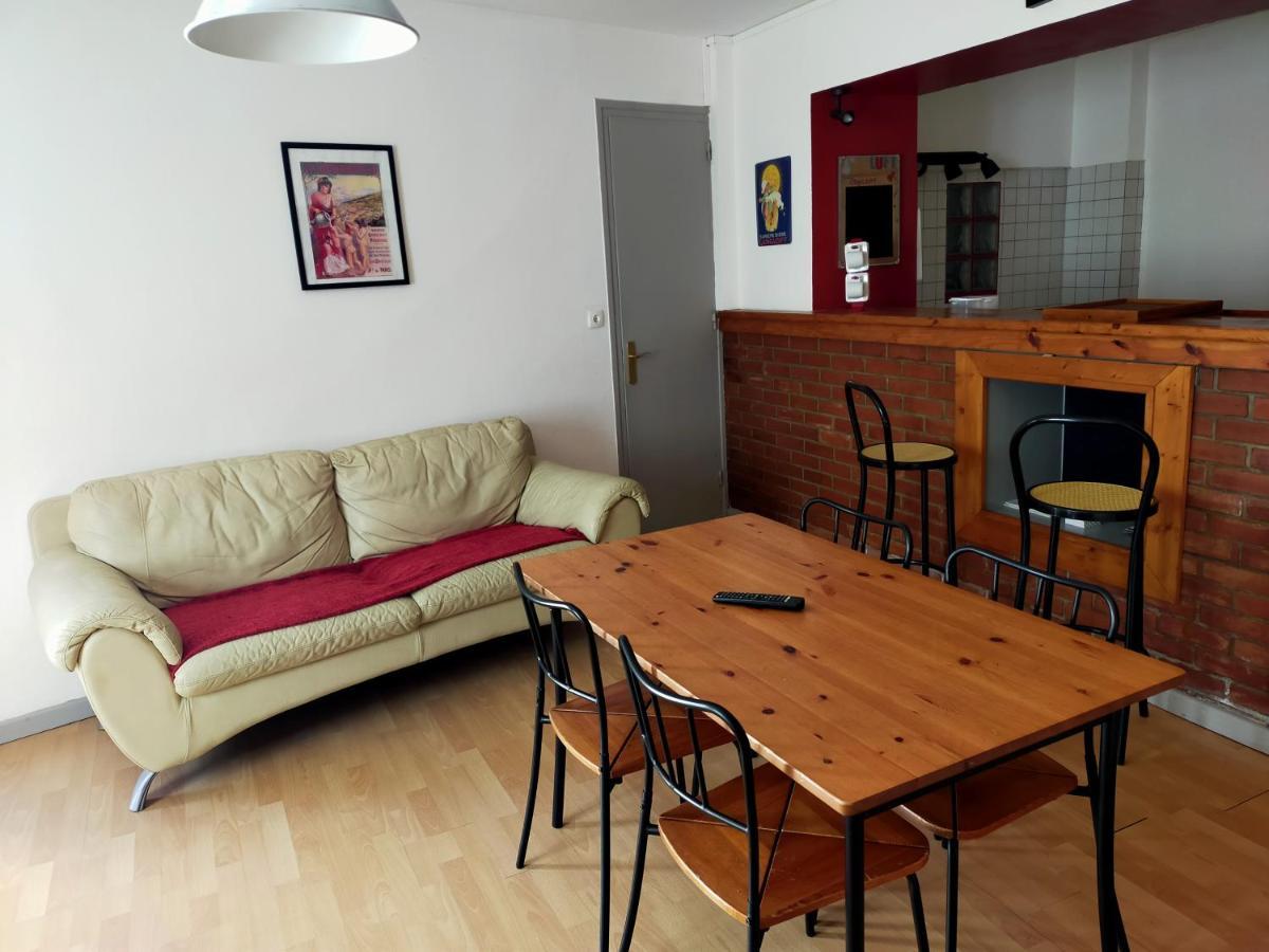 Agreable Appartement De 48 M² En Rdc La Bourboule ภายนอก รูปภาพ